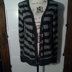 Nollie Women's Gray and Black Cardigan (Size M)